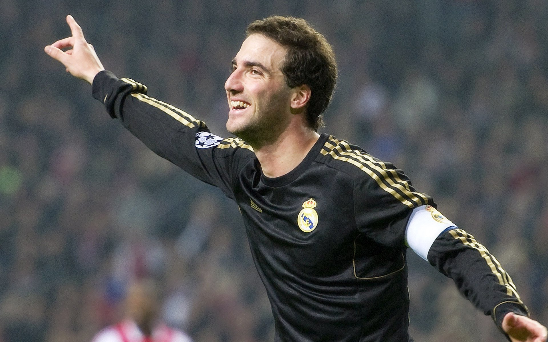 【罚分指南】裁判详解：不同犯规对应的处罚标准，犯规判罚的程序是什么